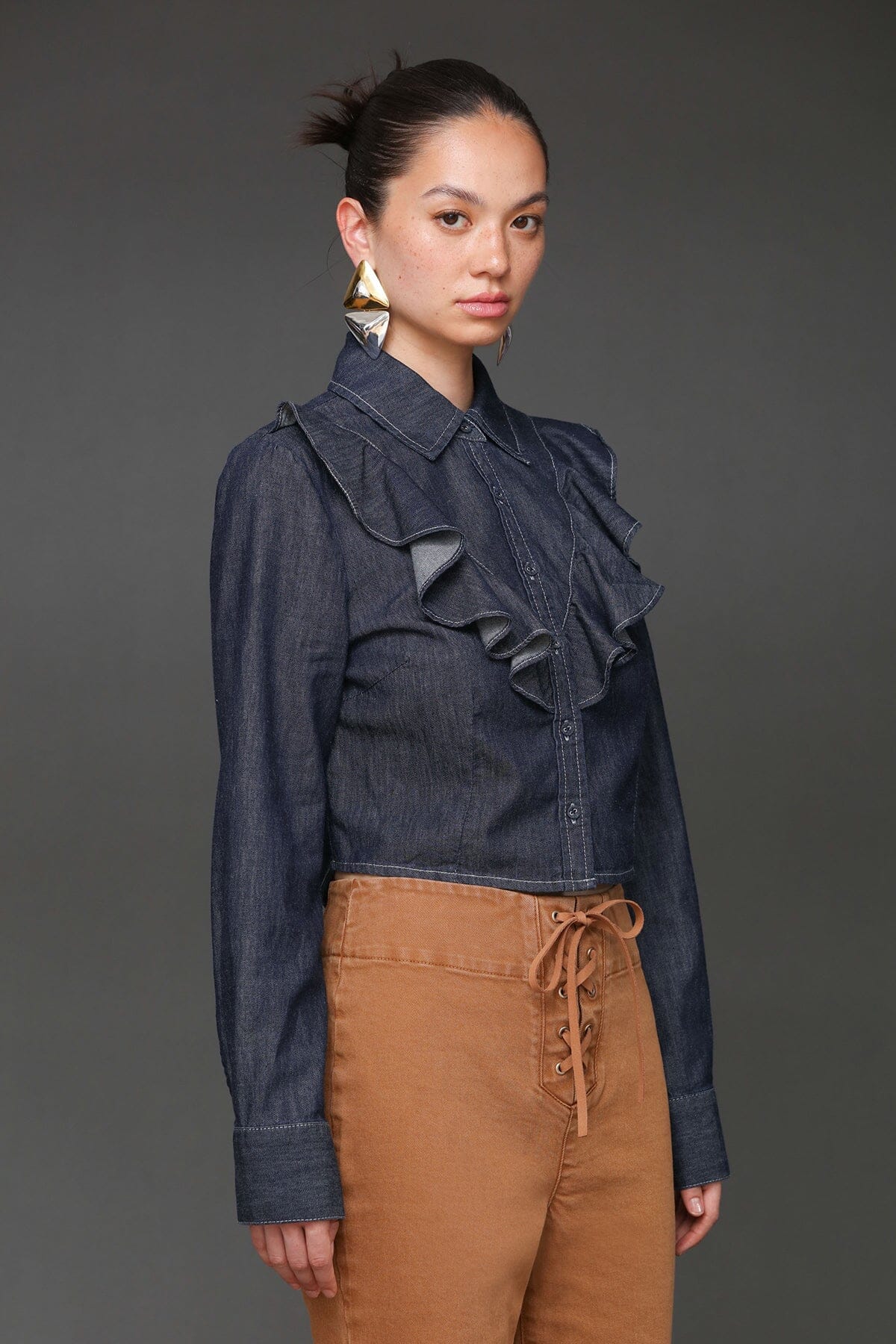 Ruffle Front Denim Cropped Shirt - Image 4
